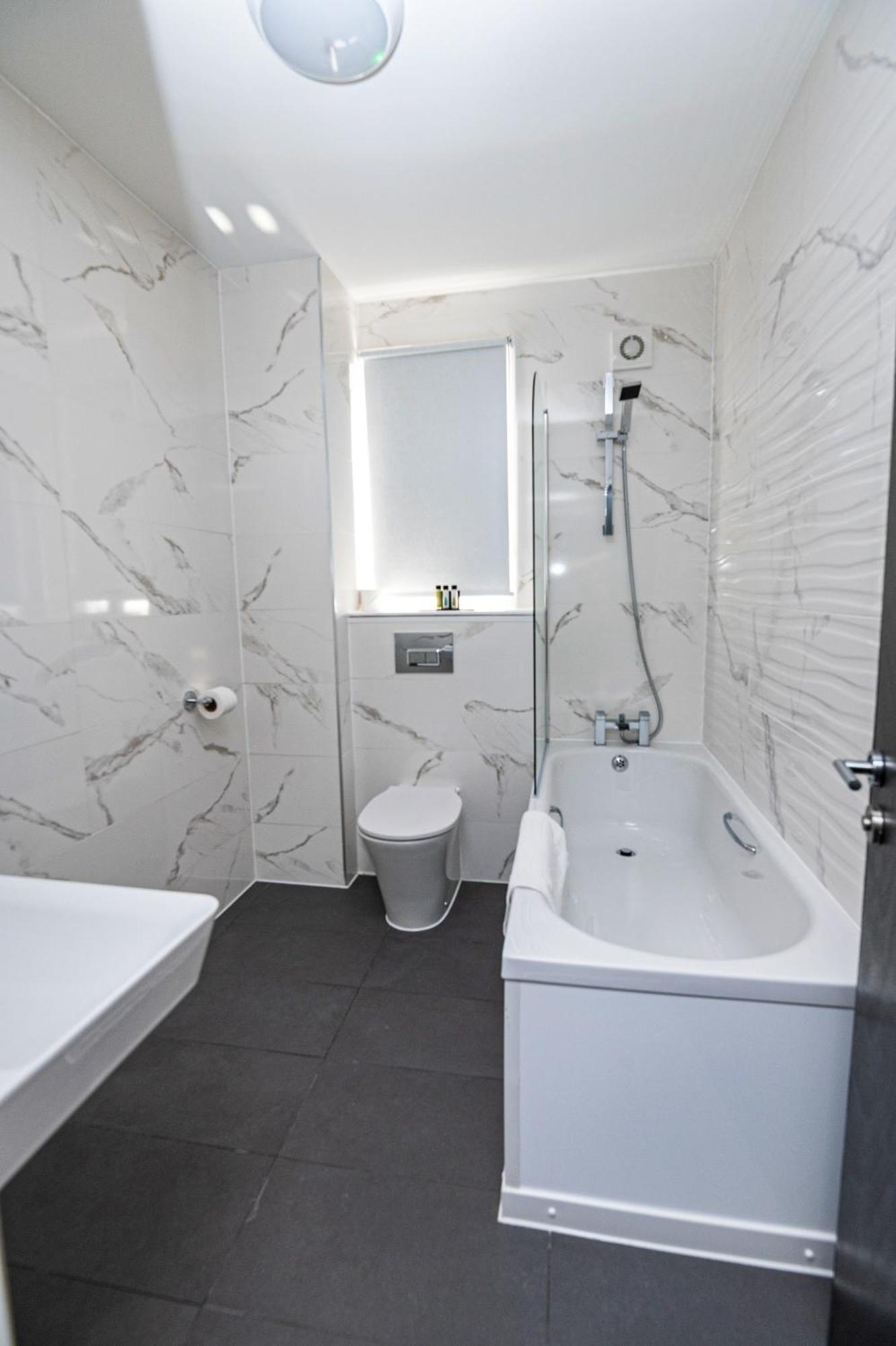 מיידנהד Thames Riviera Hotel, Sure Hotel Collection By Best Western מראה חיצוני תמונה